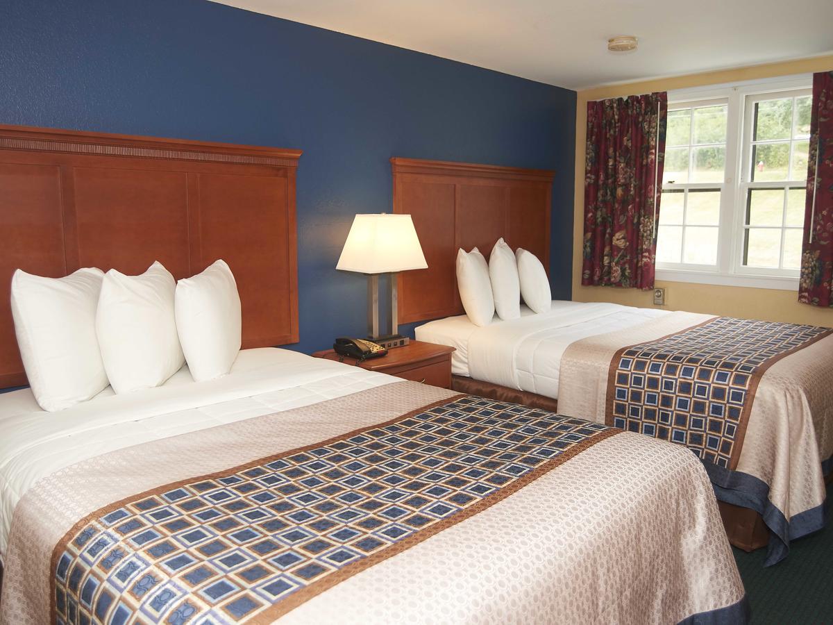 Swiss Chalets Village Inn - thumb 33