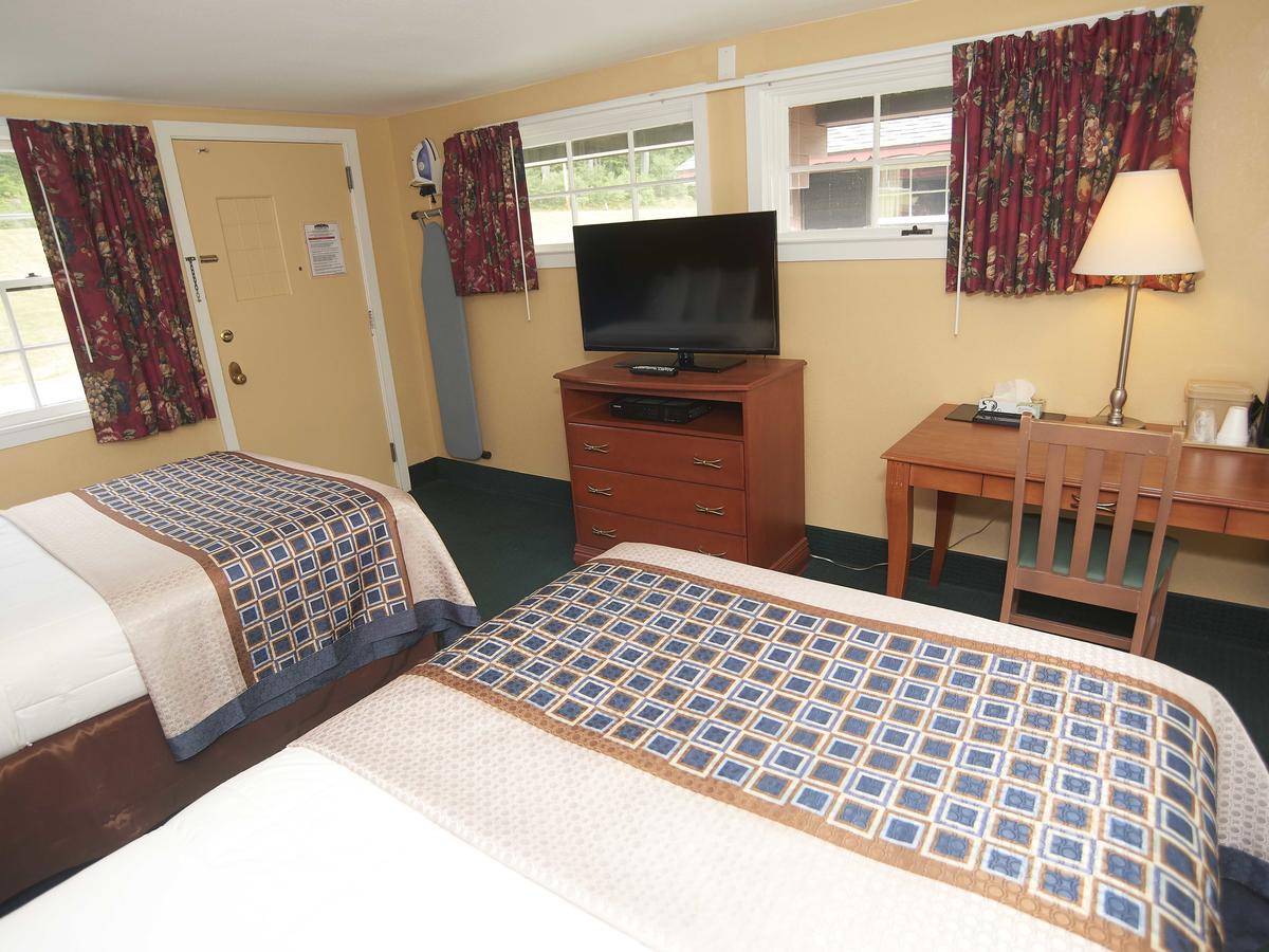 Swiss Chalets Village Inn - thumb 28