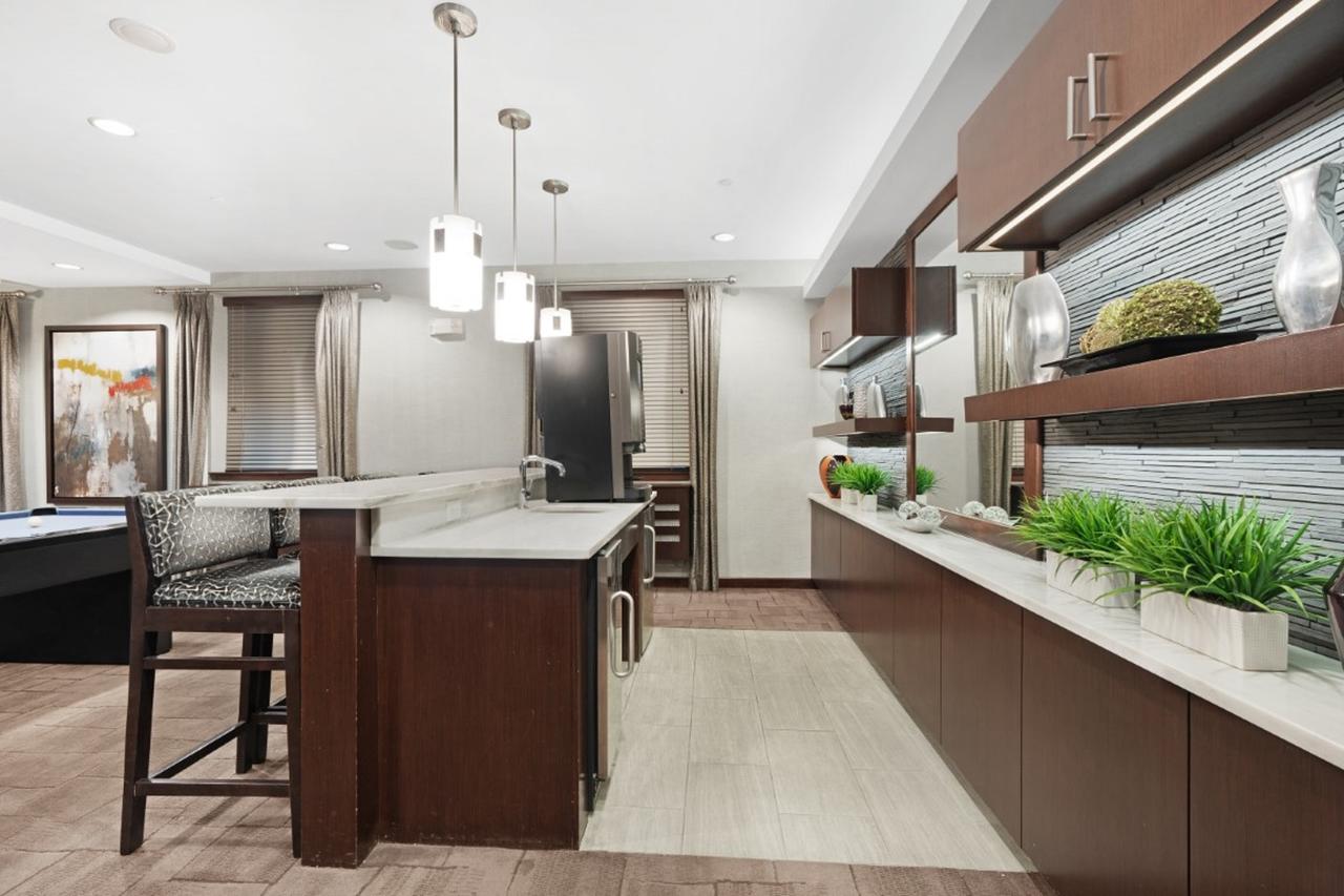 Global Luxury Suites At Chancery - thumb 12