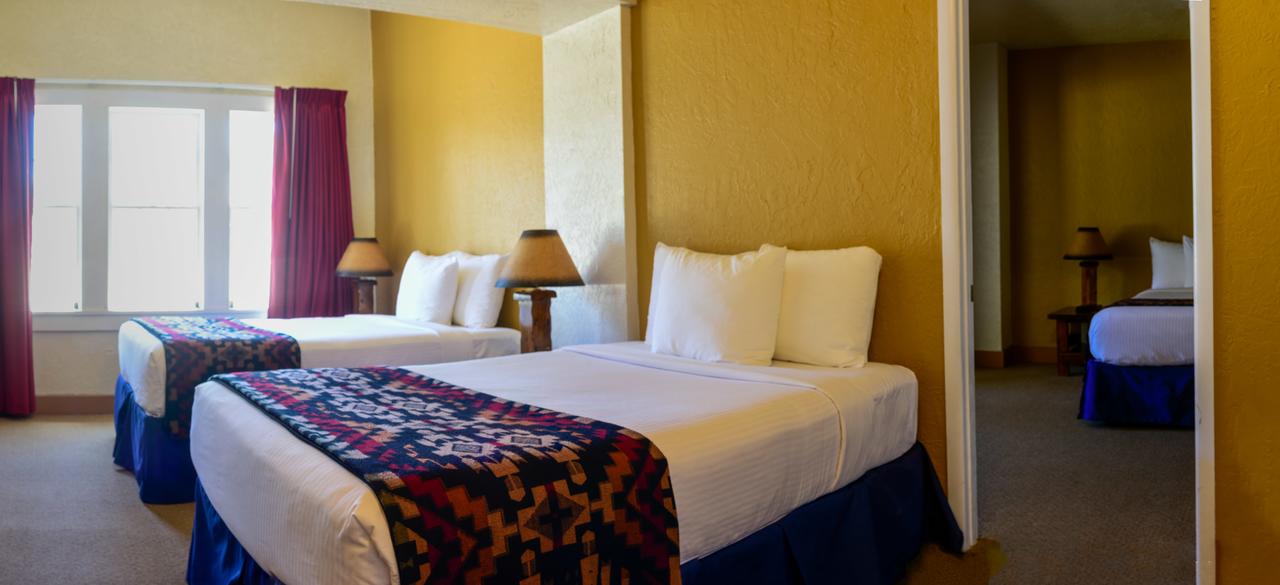 El Rancho Hotel - thumb 10