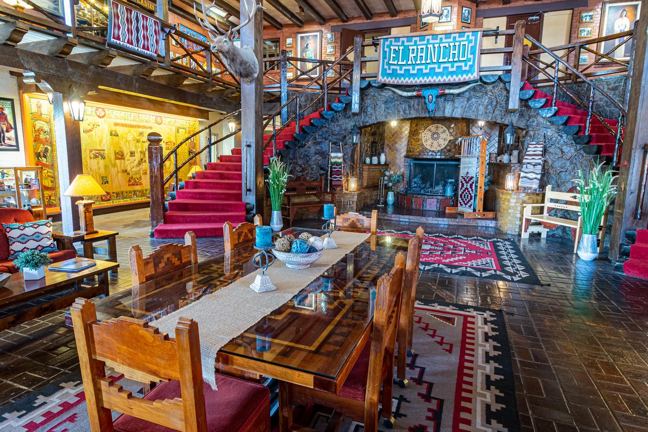 El Rancho Hotel - thumb 33