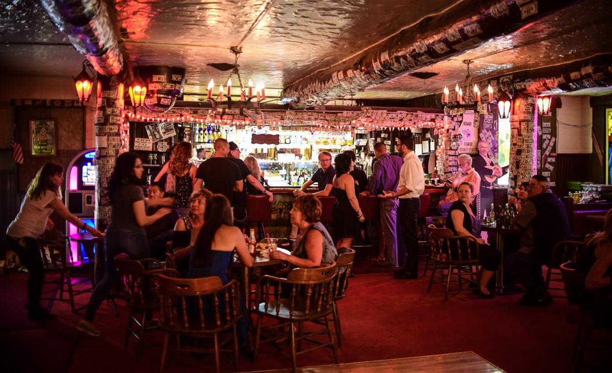 El Rancho Hotel - thumb 27