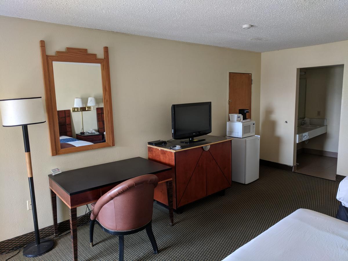 Travelodge By Wyndham Clovis - thumb 7