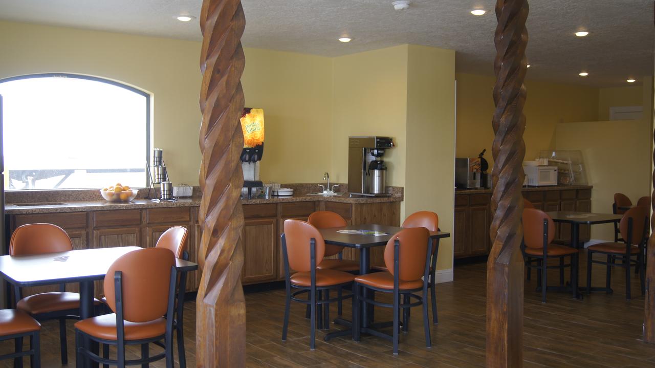 Travelodge By Wyndham Clovis - thumb 17