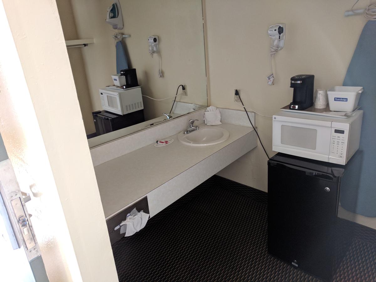 Travelodge By Wyndham Clovis - thumb 3