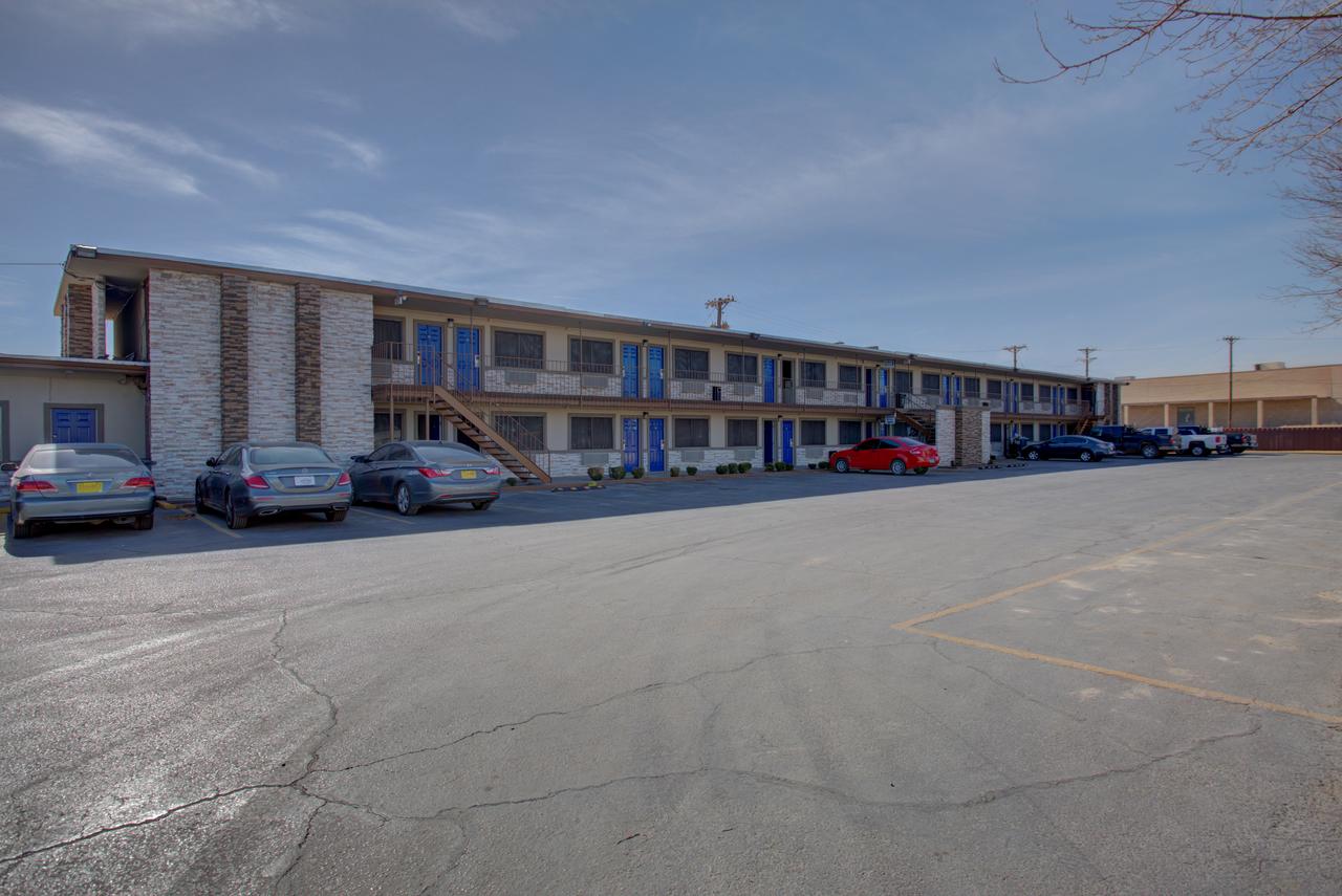 Carlsbad Inn - thumb 15