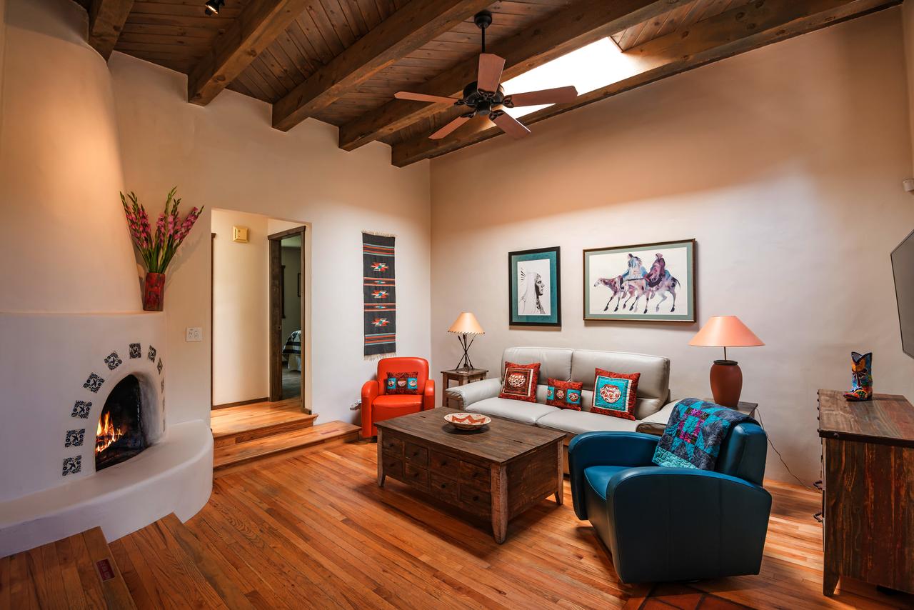 2 Bedroom - 10 Min. Walk To Plaza - Alegre - thumb 0