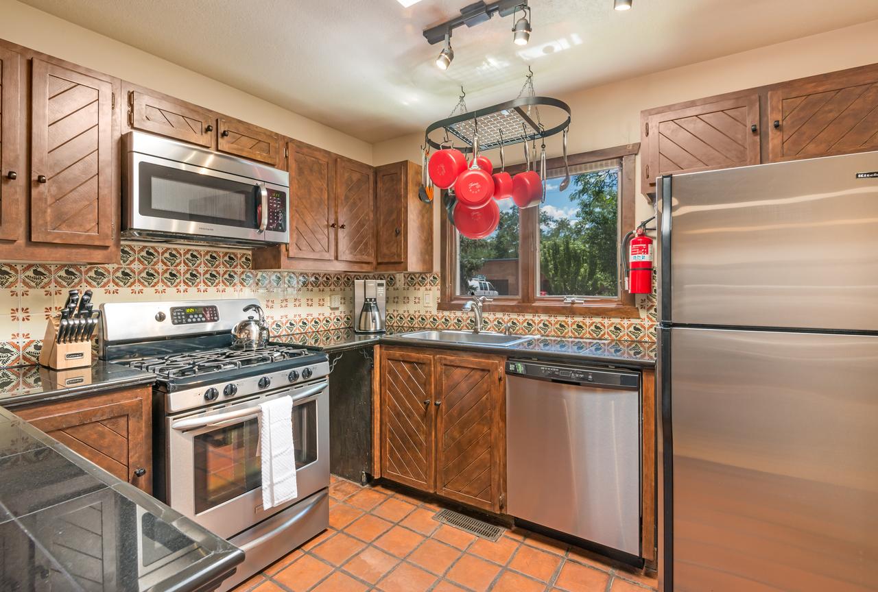 2 Bedroom - 10 Min. Walk To Plaza - Alegre - thumb 7