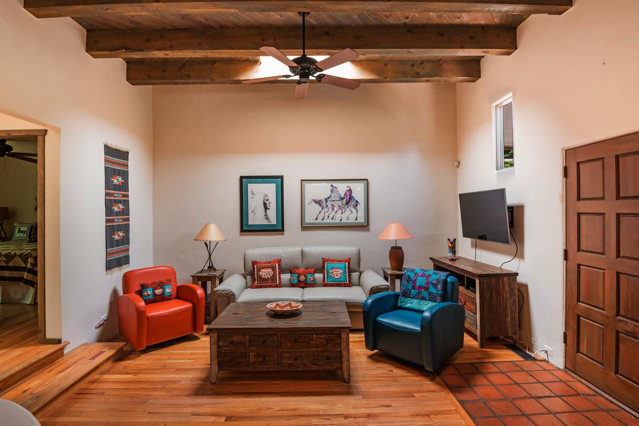 2 Bedroom - 10 Min. Walk To Plaza - Alegre - thumb 2