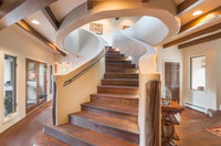 4 Bedroom - 10 Min. Walk to Plaza - Encantada Accommodation Alabama