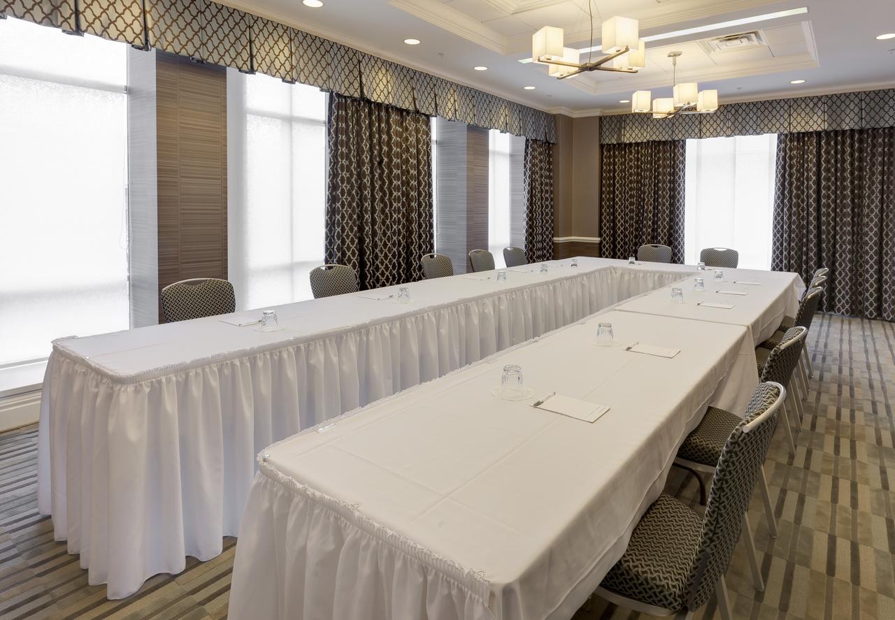 Hampton Inn & Suites Buffalo/Downtown - thumb 35