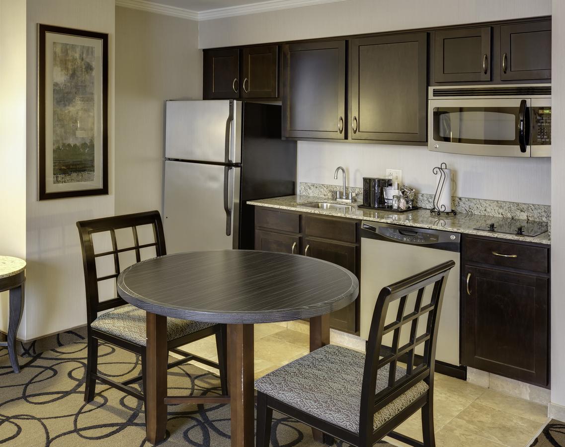 Hampton Inn & Suites Buffalo/Downtown - thumb 32