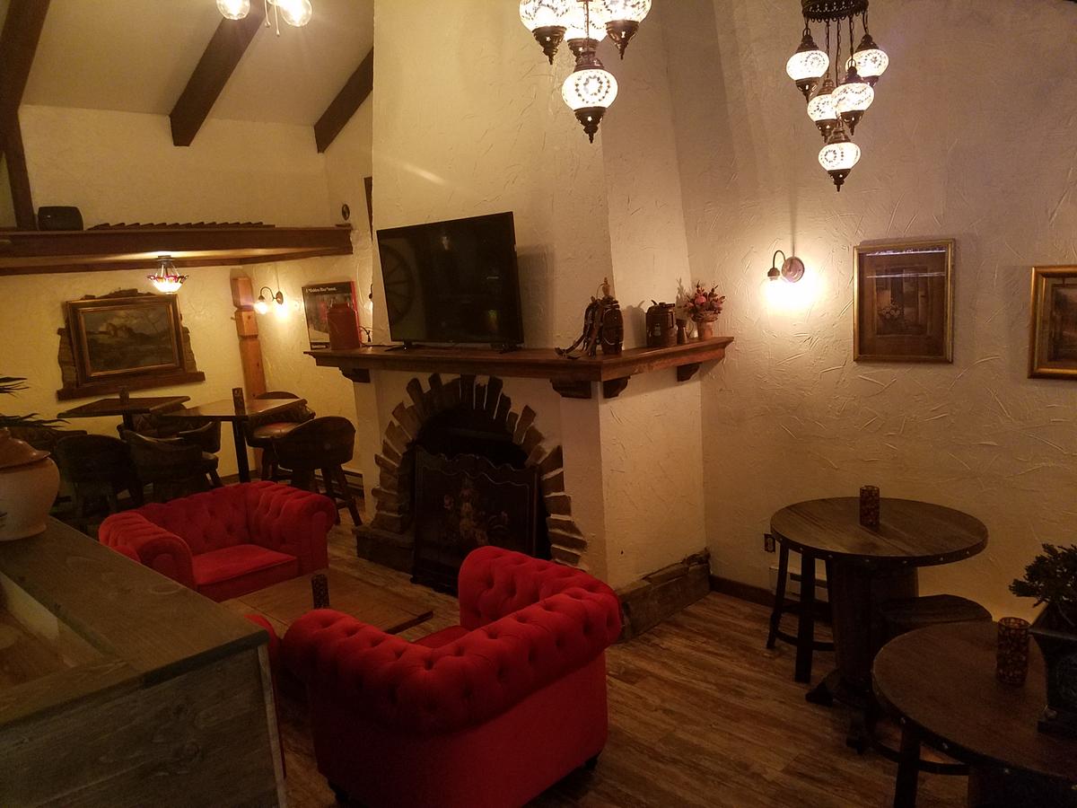 Alpine Inn - thumb 8