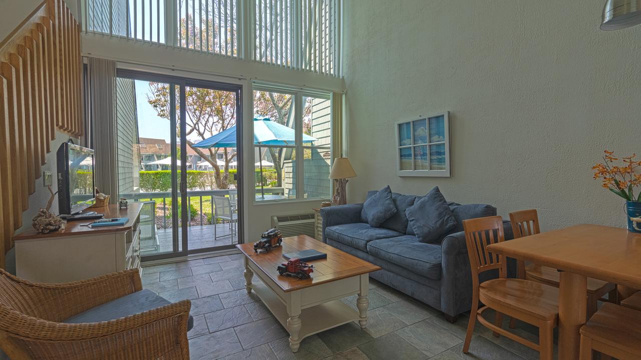 The Surf Club Resort - thumb 5