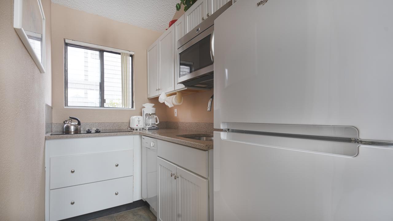 The Surf Club Resort - thumb 41