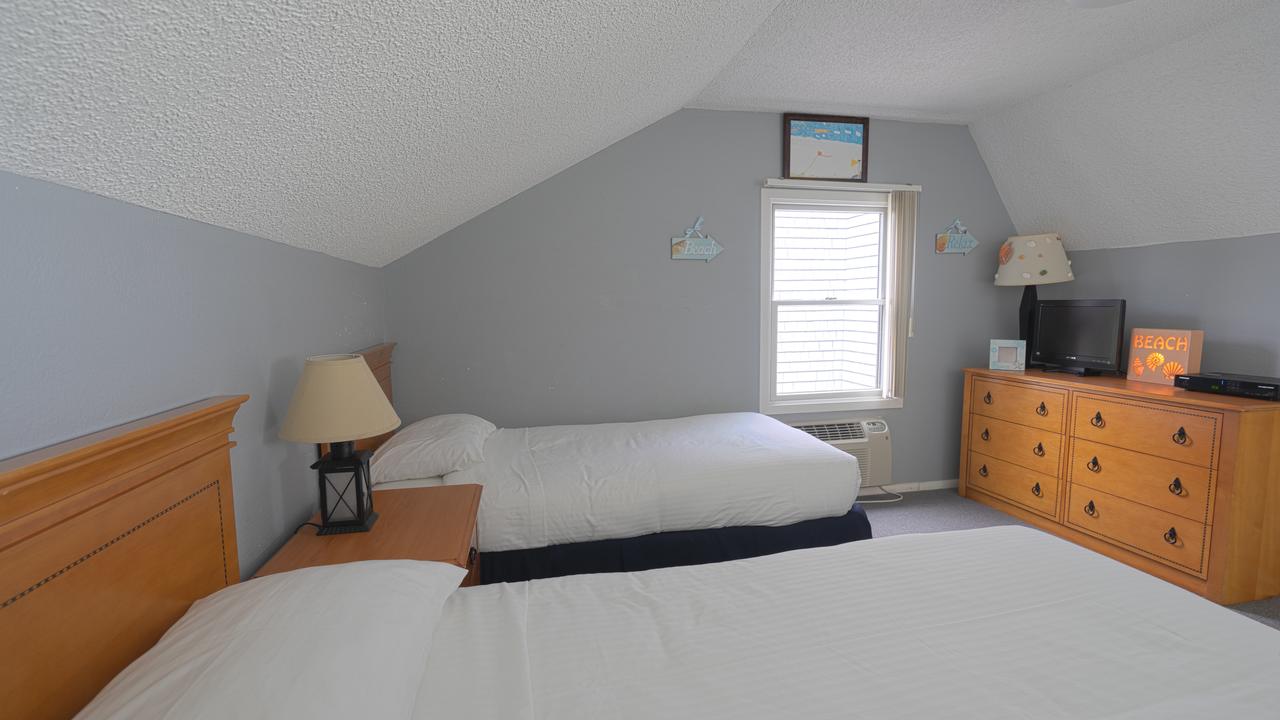 The Surf Club Resort - thumb 35