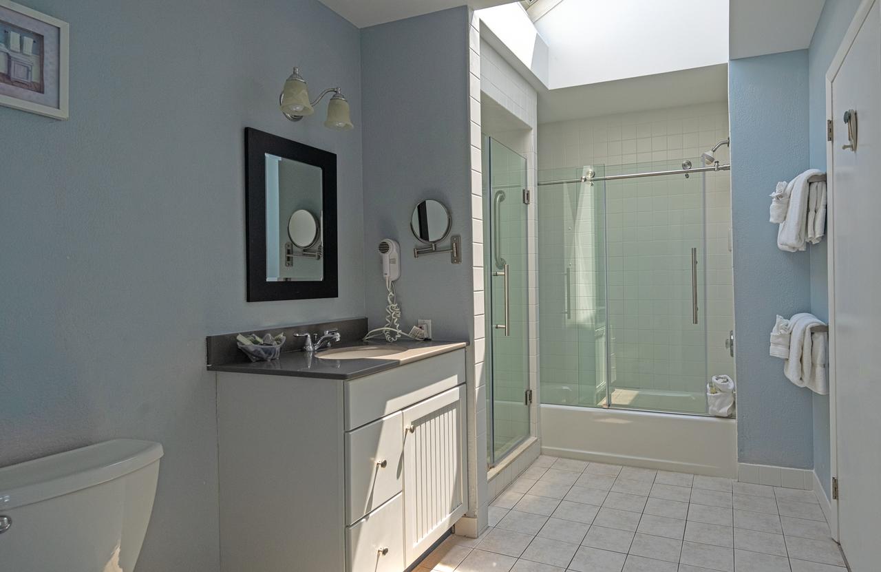 The Surf Club Resort - thumb 10