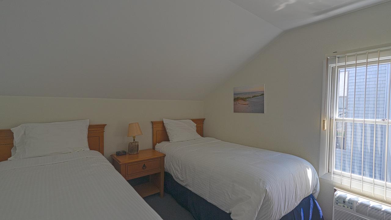 The Surf Club Resort - thumb 7