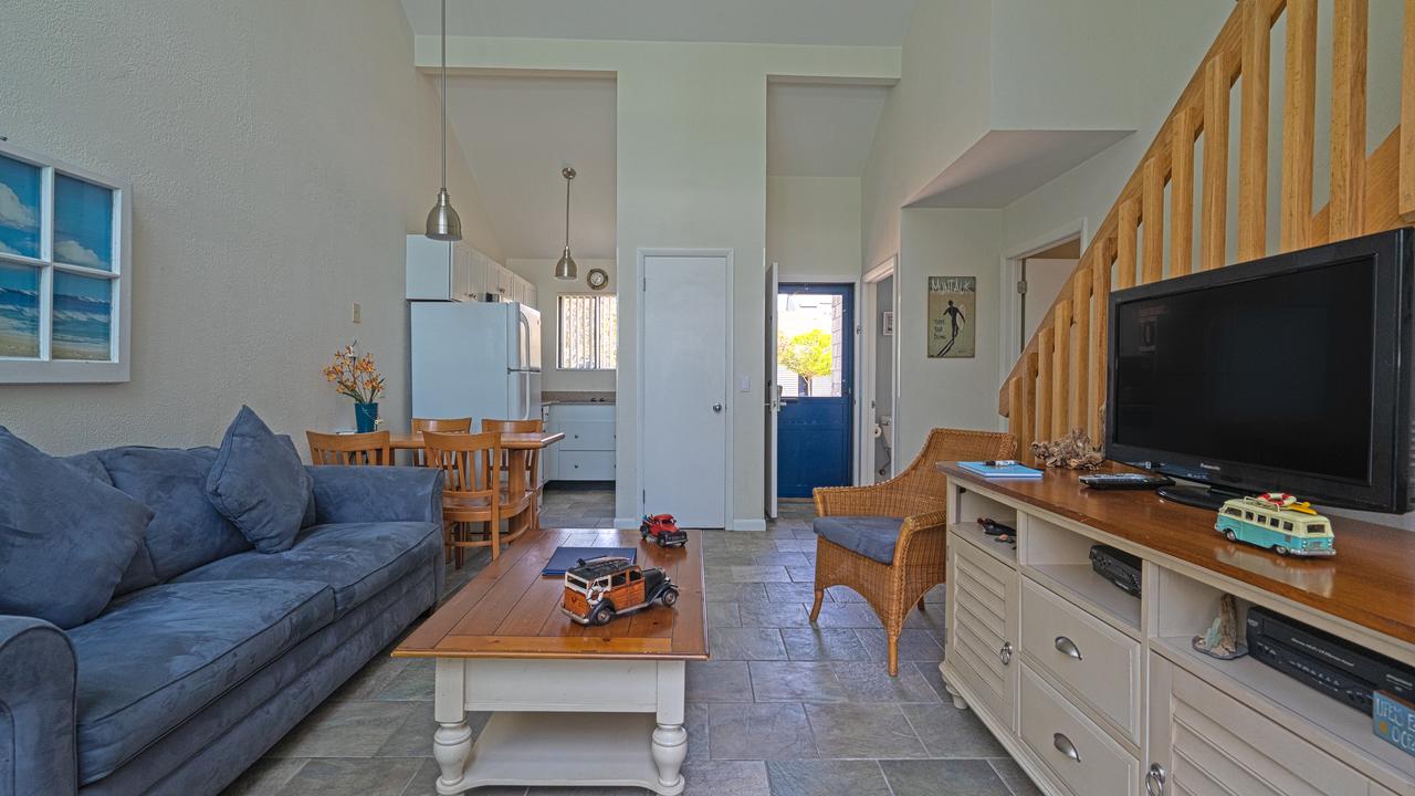 The Surf Club Resort - thumb 3