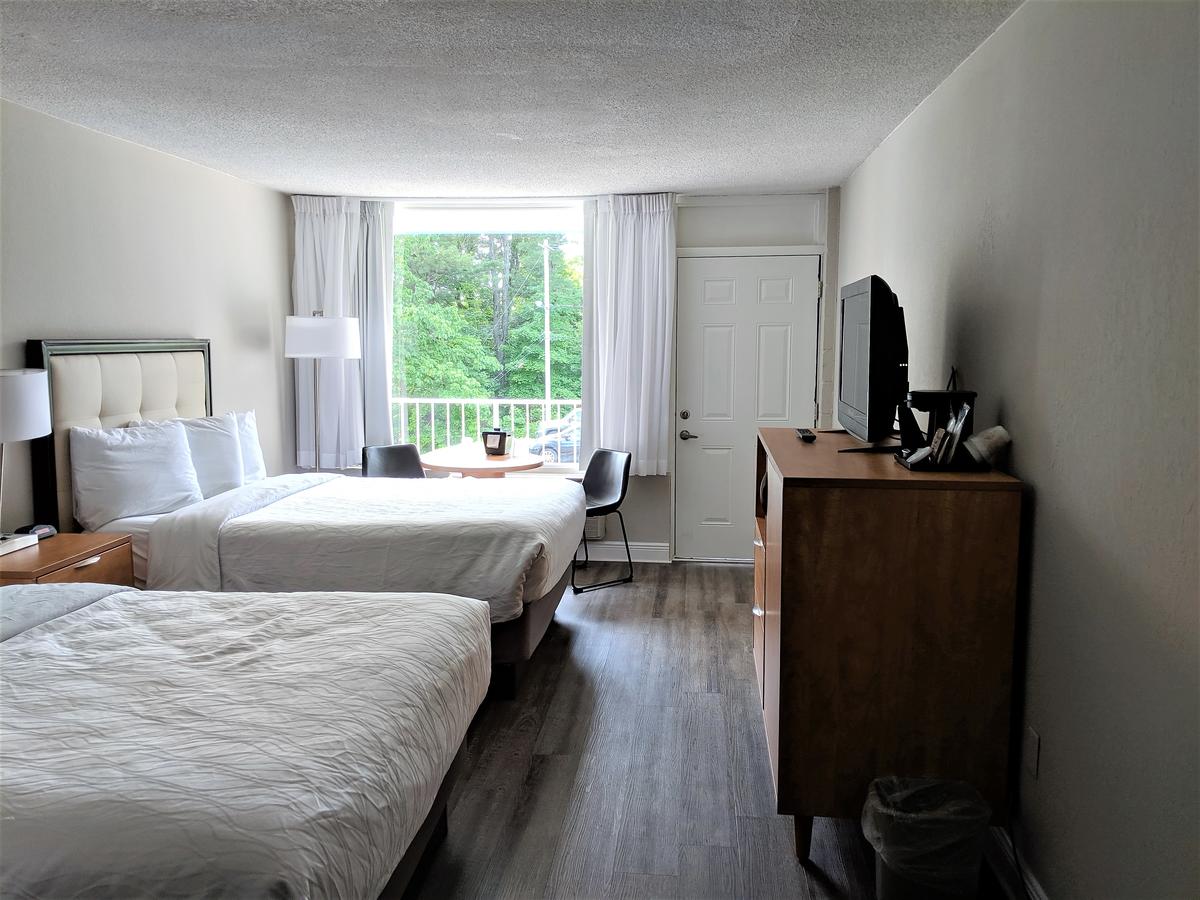 Lakefront Terrace Resort - thumb 15