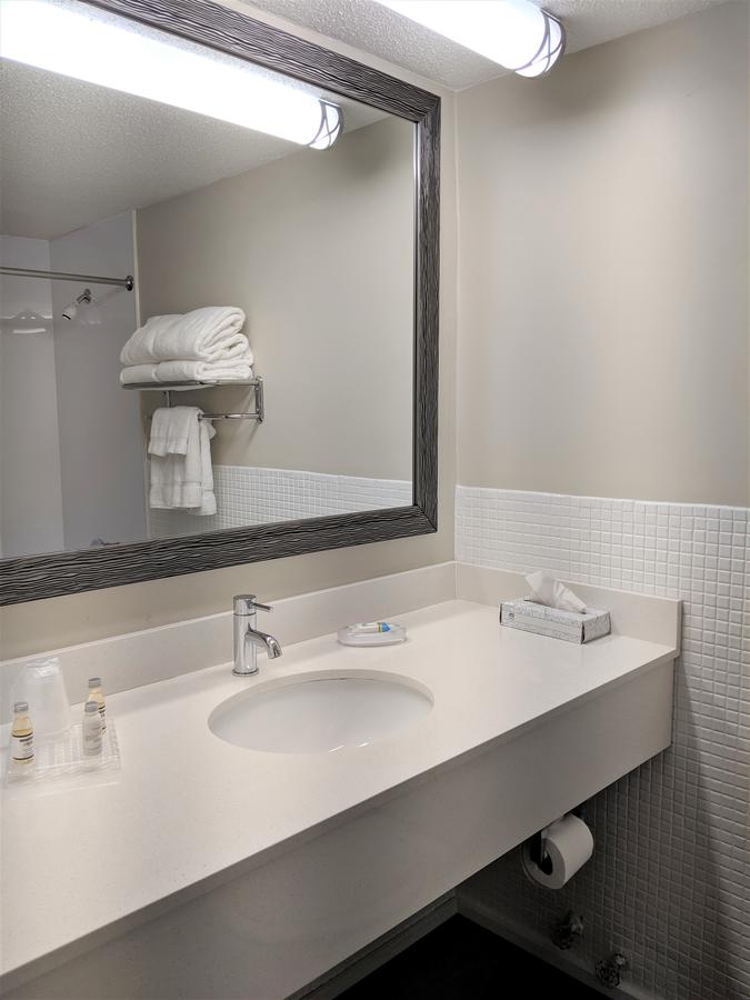 Lakefront Terrace Resort - thumb 11