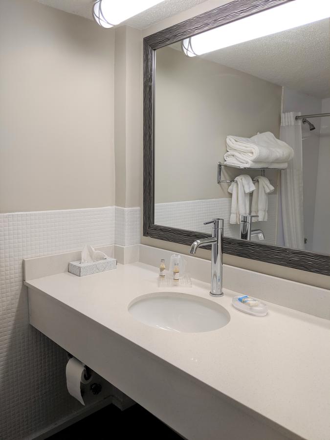 Lakefront Terrace Resort - thumb 10