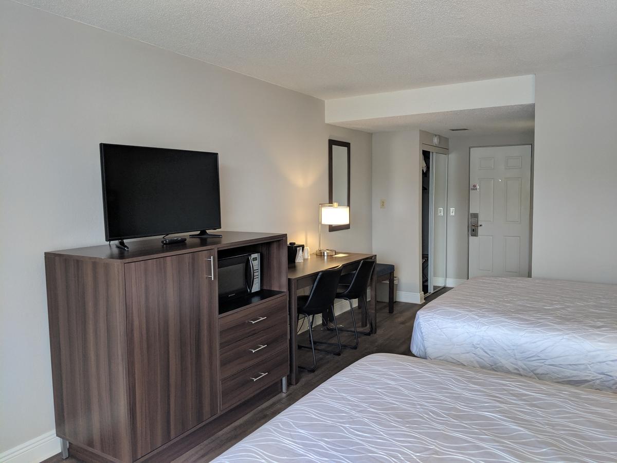 Lakefront Terrace Resort - thumb 28