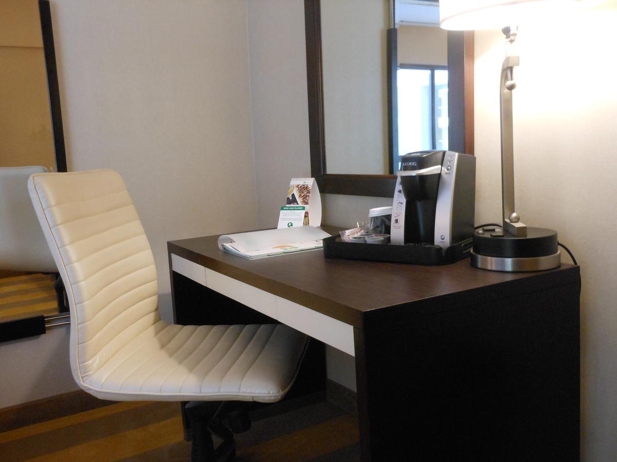 Holiday Inn Downtown Rochester - thumb 21