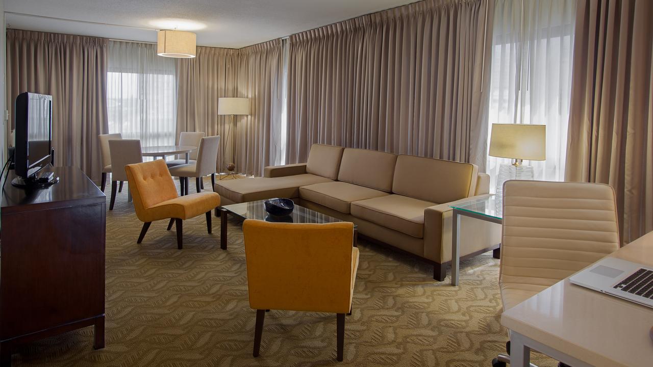 Holiday Inn Downtown Rochester - thumb 26