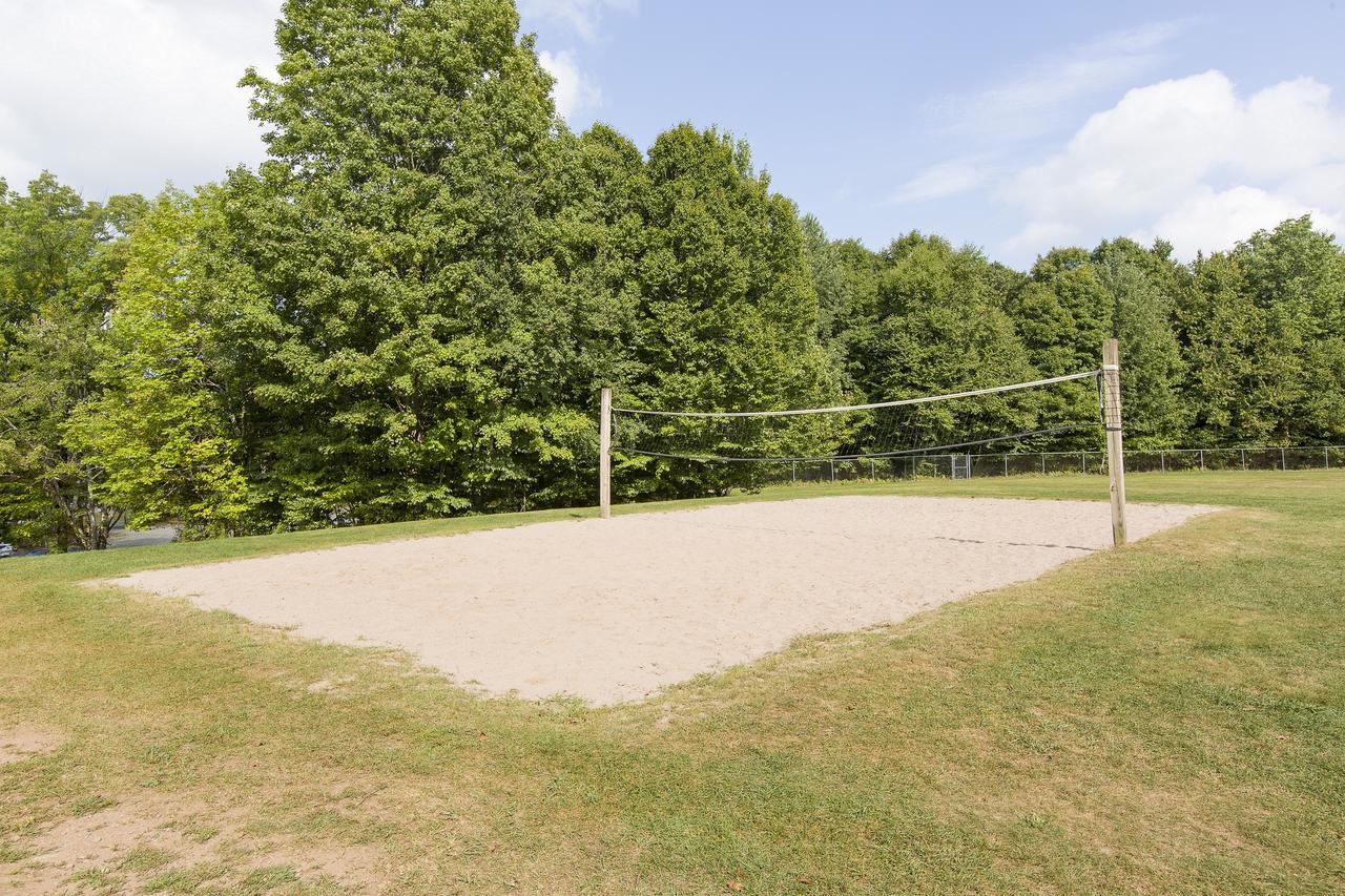 Jellystone Parkâ„¢ At Birchwood Acres Campground - thumb 34