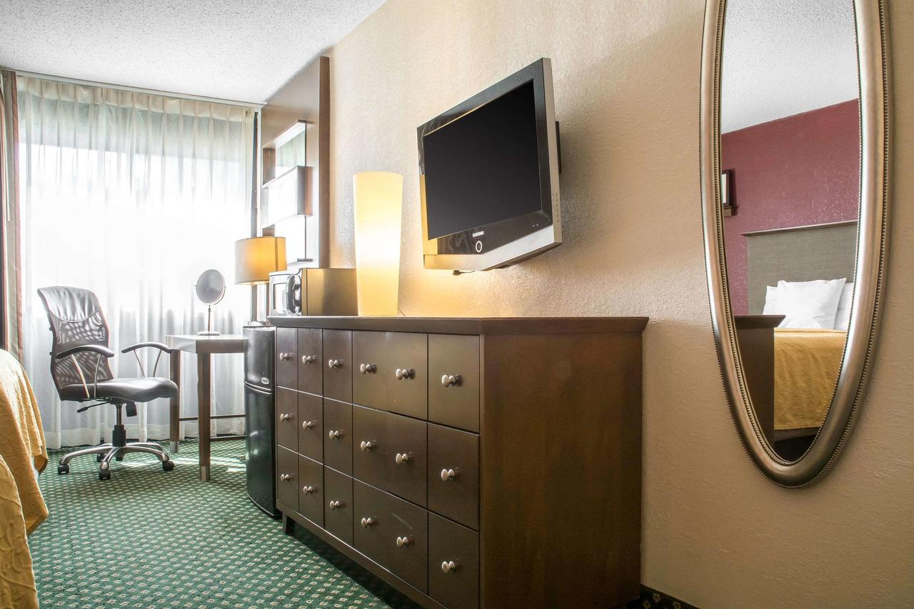 Rodeway Inn Rochester Airport - thumb 14