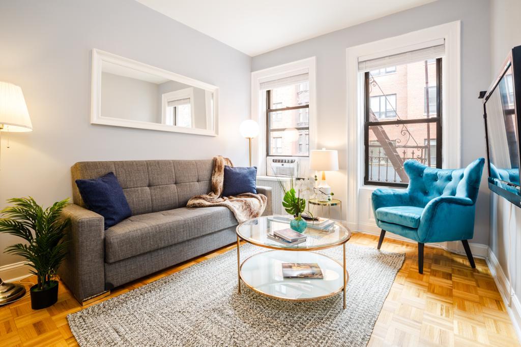 AMAZING 2 BEDROOM/3BED FULL APARTMENT TIME SQUARE/BROADWAY/CENTRAL PARK - thumb 7