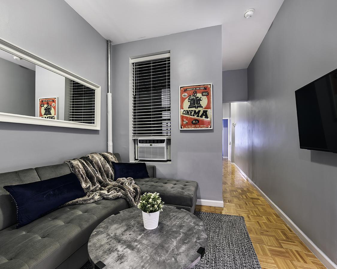 AMAZING 2 BEDROOM/3BED FULL APARTMENT TIME SQUARE/BROADWAY/CENTRAL PARK - thumb 8