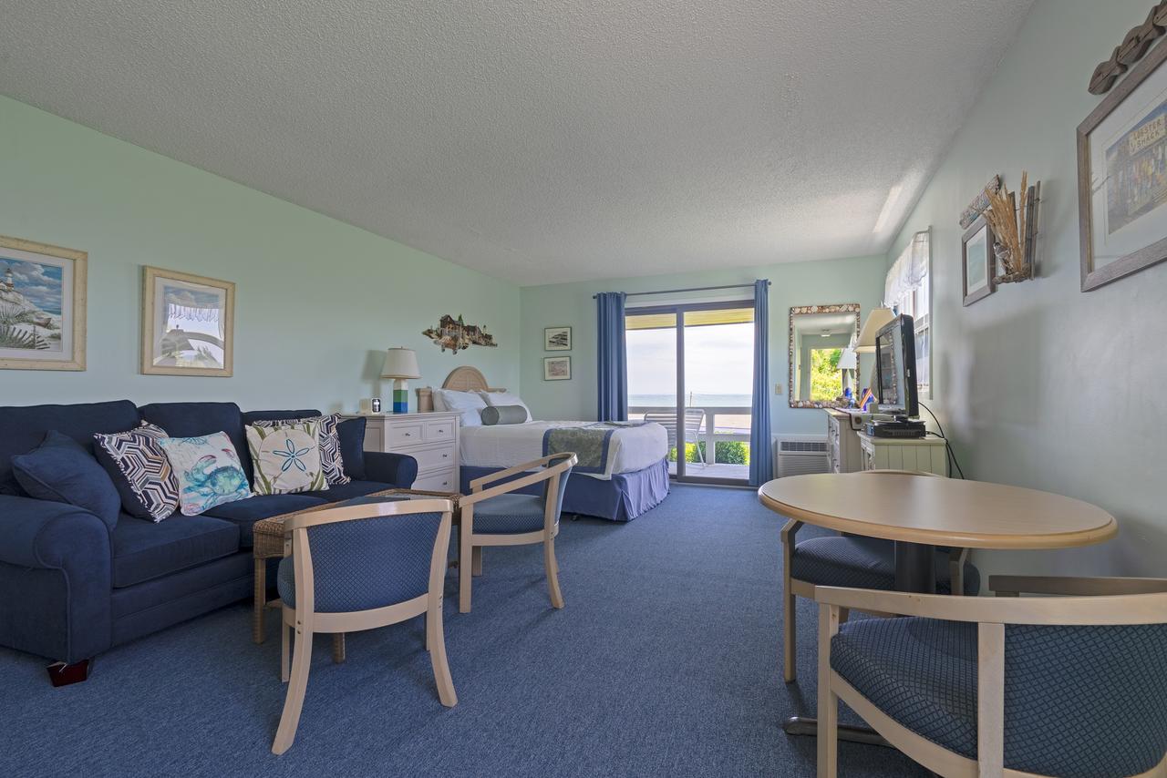 Beachcomber At Montauk - thumb 17