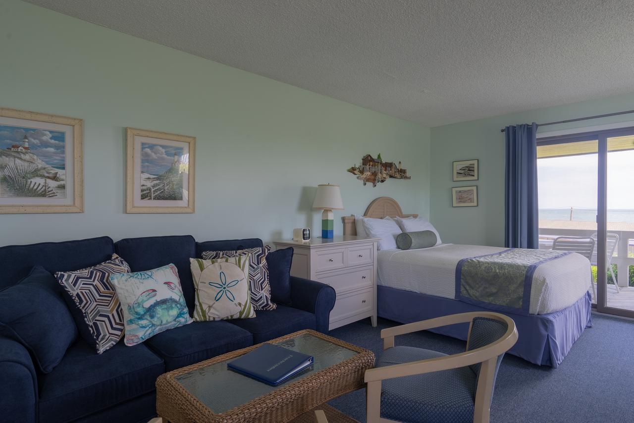 Beachcomber At Montauk - thumb 29