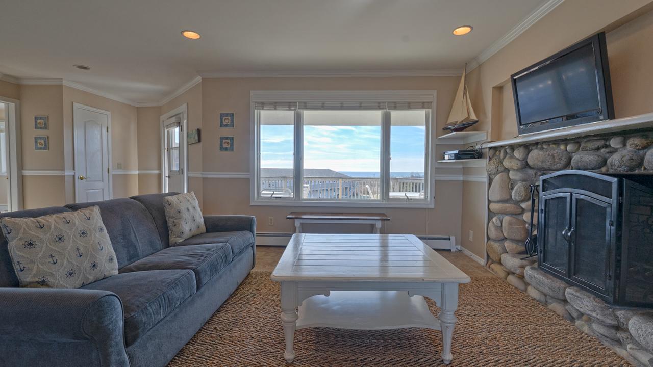 Beachcomber At Montauk - thumb 44