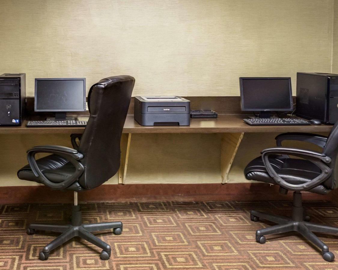 Comfort Suites Airport Charlotte - thumb 6