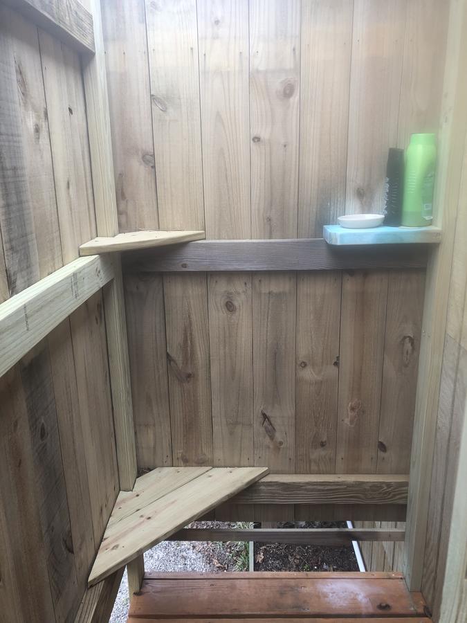 Captainâ€™s Quarters - thumb 5