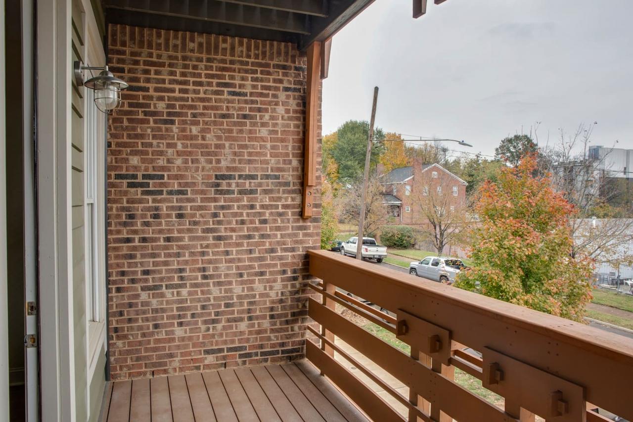 South Summit Apartment - thumb 31