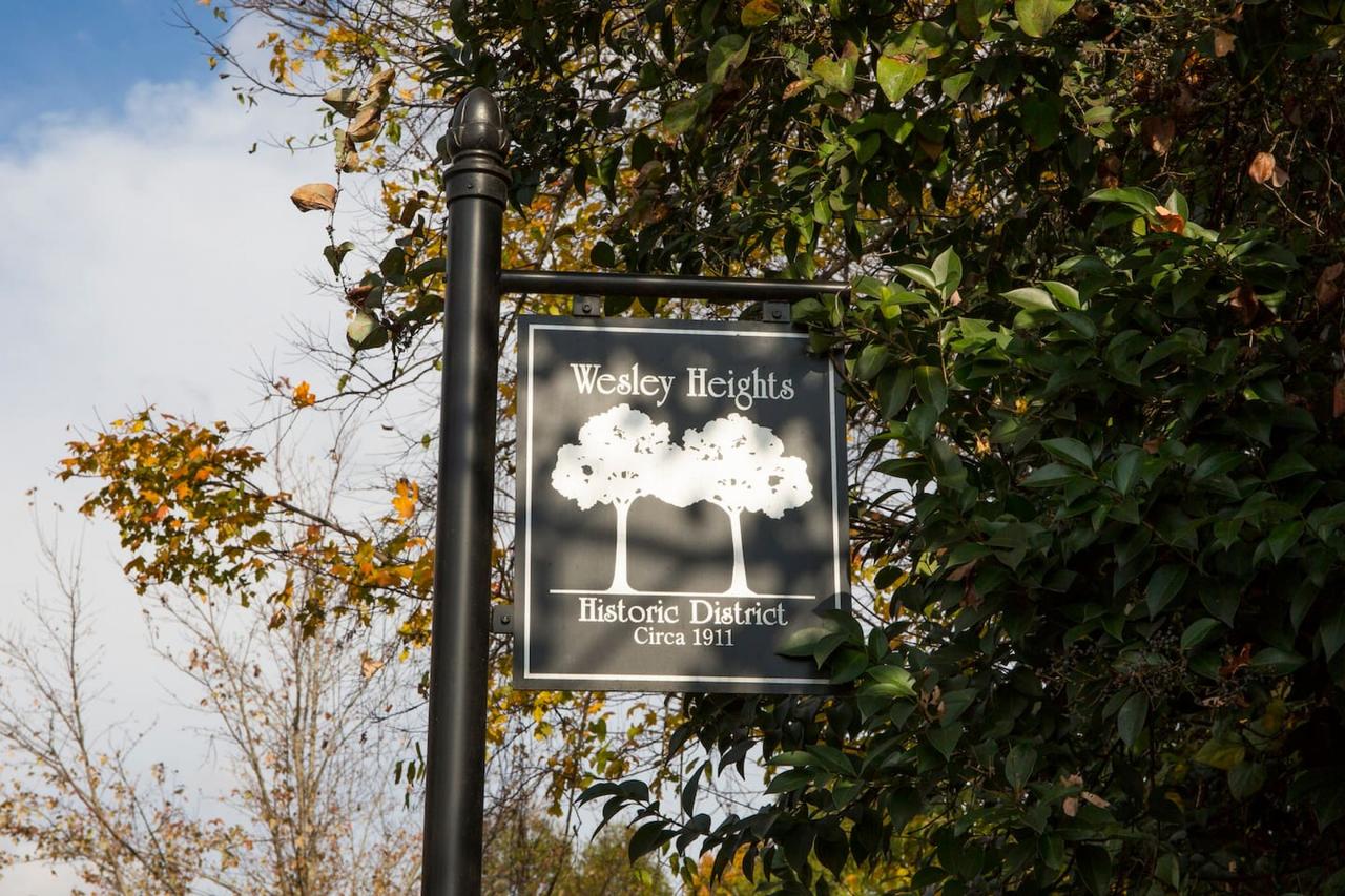 South Summit Apartment - thumb 6