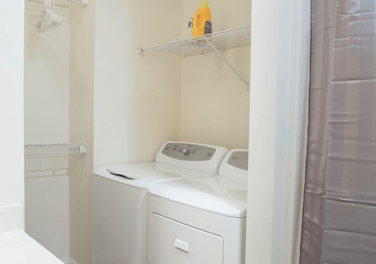 South Summit Apartment - thumb 12