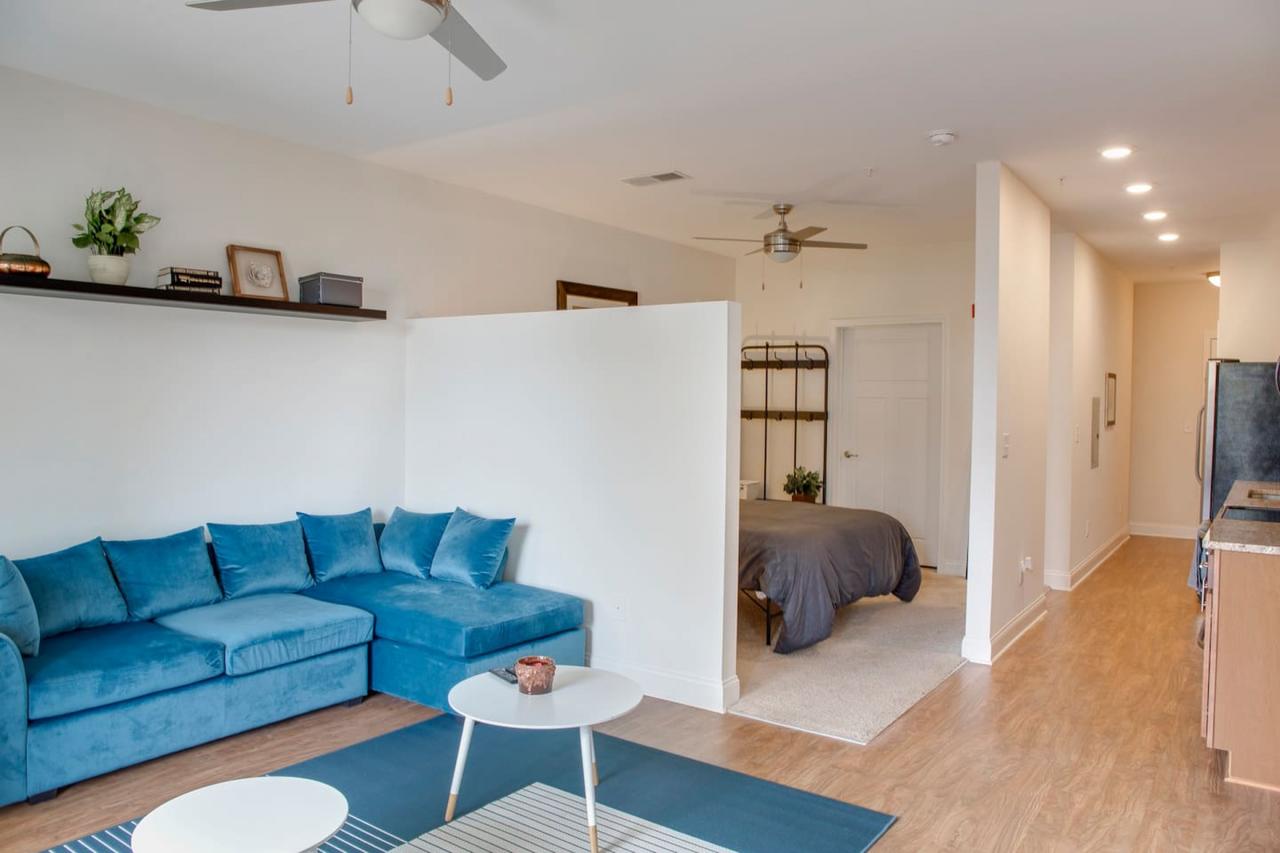 South Summit Apartment - thumb 4