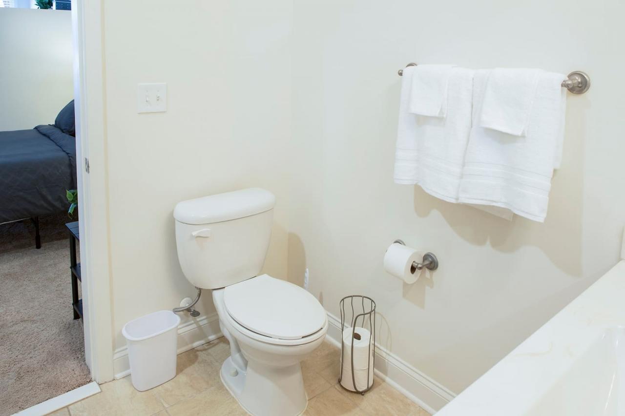 South Summit Apartment - thumb 35