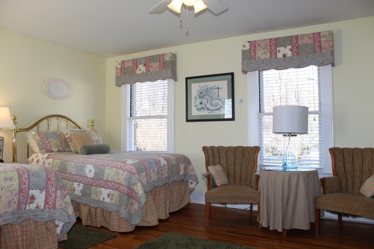 Echo Mountain Inn - thumb 3