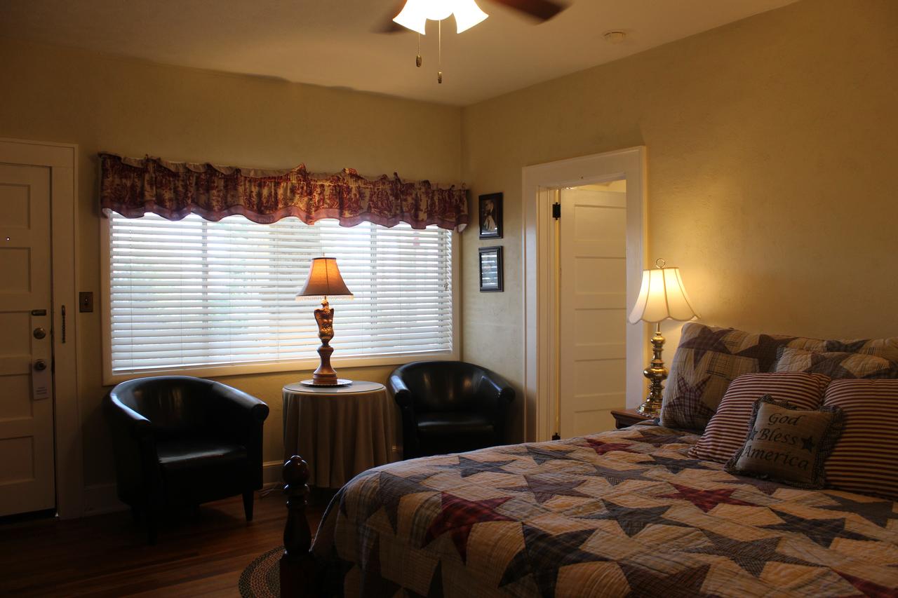 Echo Mountain Inn - thumb 16