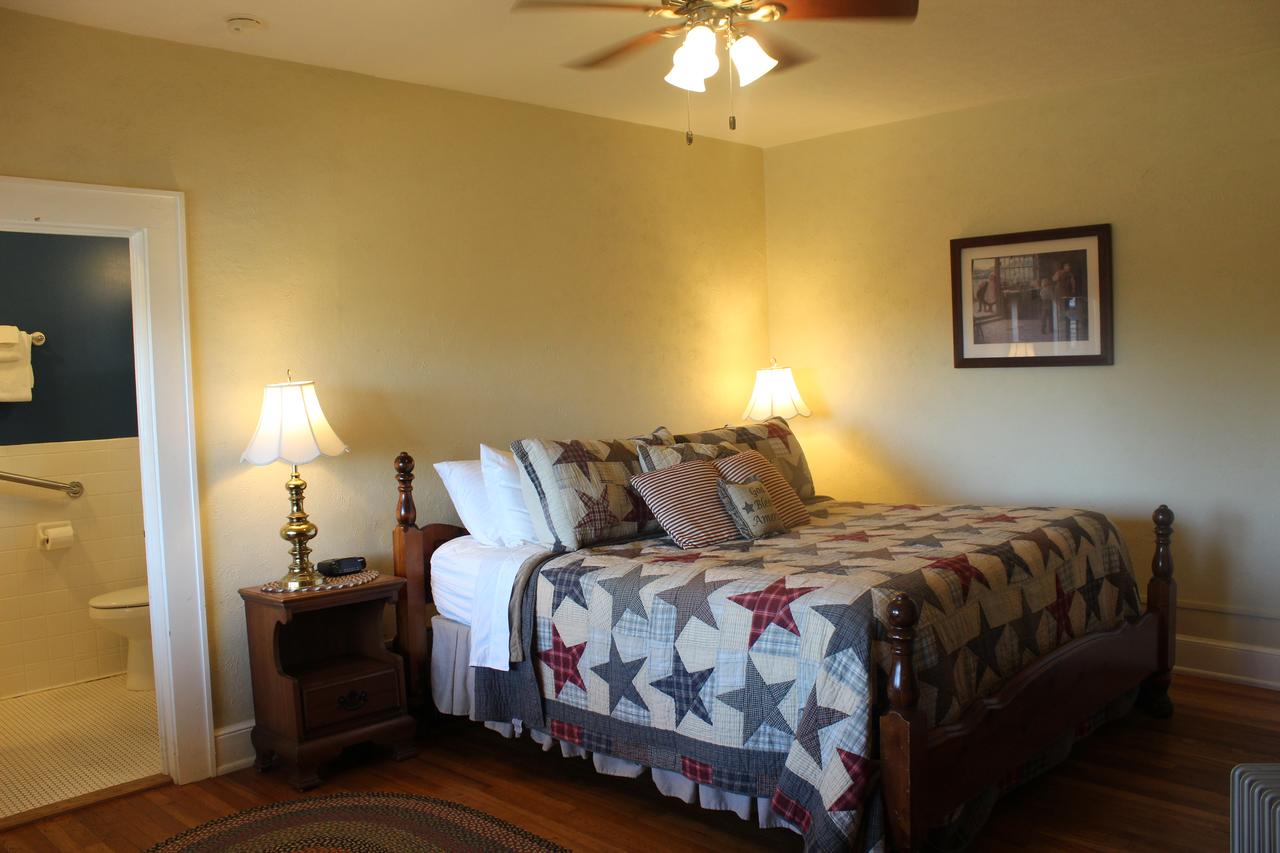 Echo Mountain Inn - thumb 19