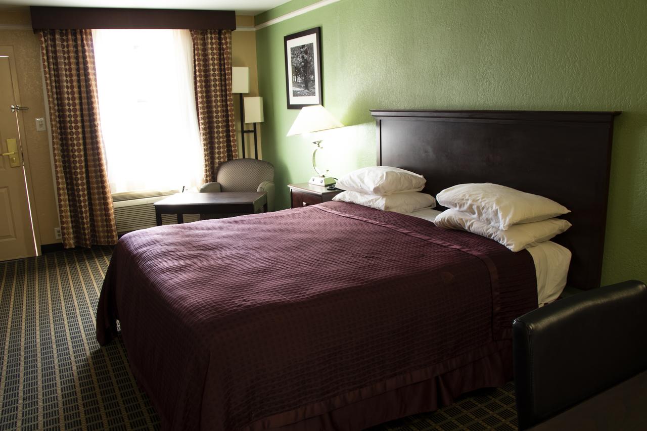 America's Best Value Inn Charlotte - thumb 6