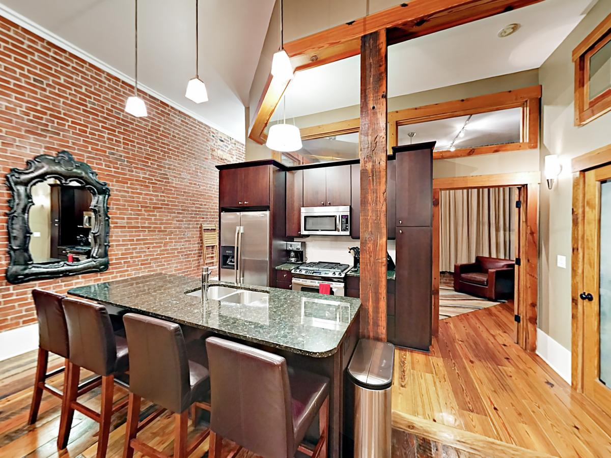 Church Street Apartment Unit 101 Apts - thumb 12