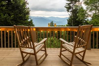 3 Bed 2 Bath Vacation home in Sylva Accommodation Alabama