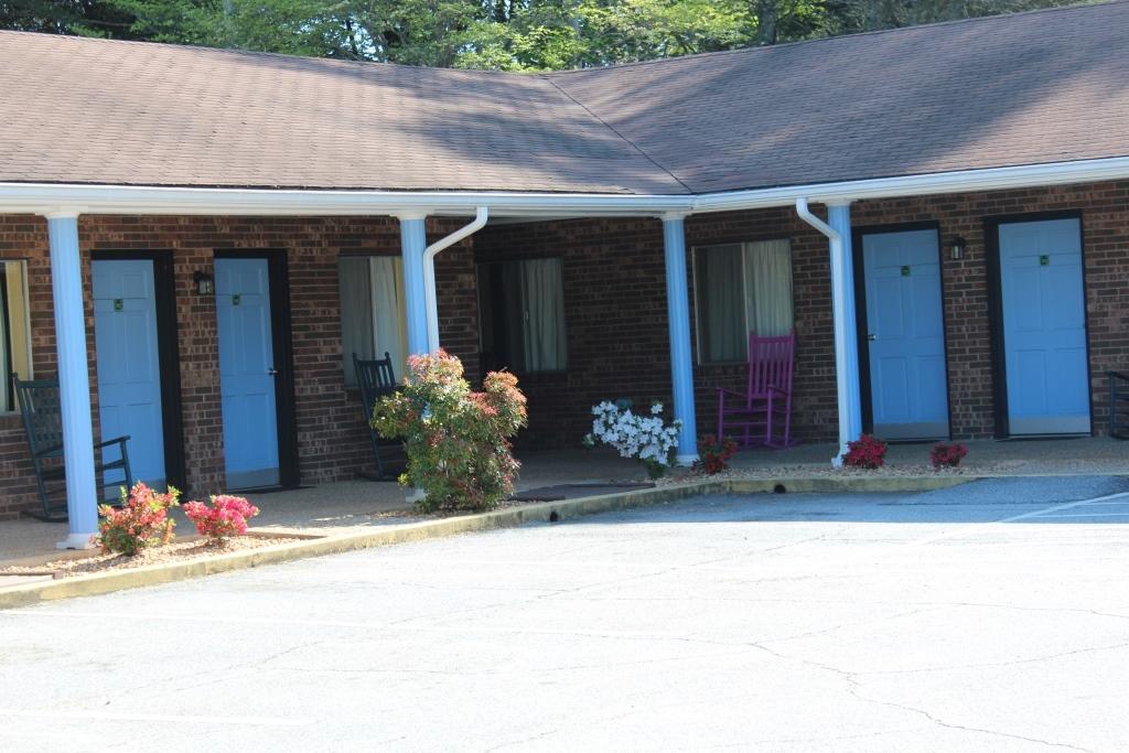 Colonial Inn Franklin - thumb 10